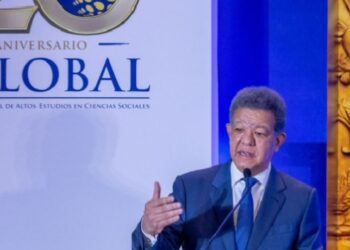 Leonel Fernández destaca aporte del IGLOBAL al país al celebrar 20 años de su fundación 
