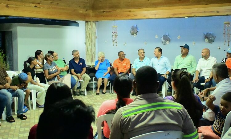 Abel Martínez opina que la gente espera volver a creer en quienes lo gobiernan