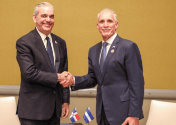 Presidente de Honduras felicita a Luis Abinader por éxito organizativo de los Juegos Centroamericanos y del Caribe Santo Domingo 2026