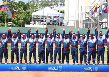 Abinader felicita a los campeones del softbol masculino por conquistar medalla oro para RD