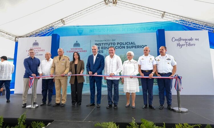 Presidente Abinader inaugura complejo académico y administrativo del Instituto Policial de Educación Superior