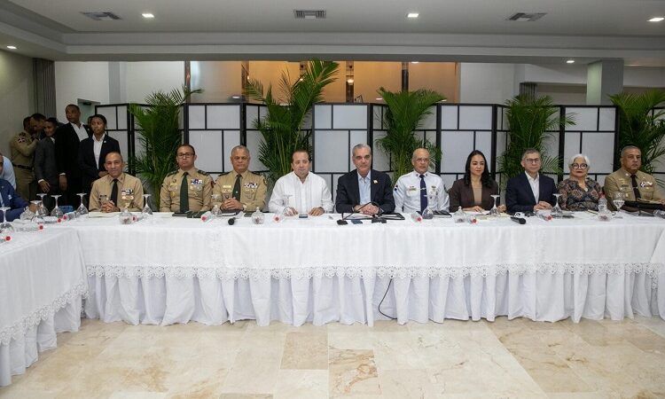 Presidente Abinader encabeza reunión de seguimiento al Plan de Seguridad Ciudadana