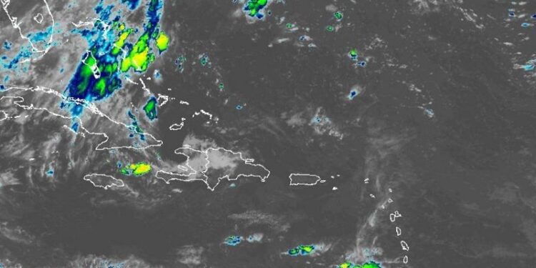 Inicio de semana con aguaceros y tronadas por incidencia de una vaguada y onda tropical