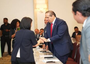 Ministerio de Salud y el SNS fortalecen atención prenatal; buscan reducir riesgos maternos y neonatales