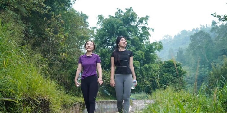 ¿Cuánto tiempo conviene caminar al día? Lo que dice la evidencia científica