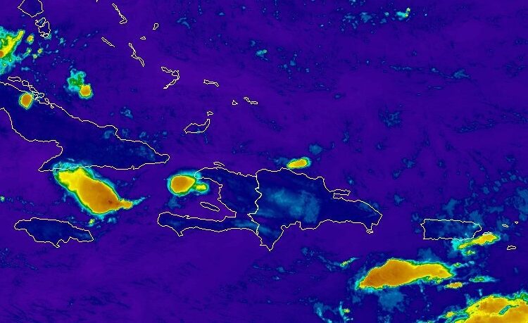 Onda tropical generará algunos aguaceros en la tarde
