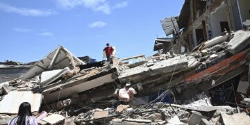 Colombia eleva a 285 la cifra de víctimas mortales tras el devastador terremoto
