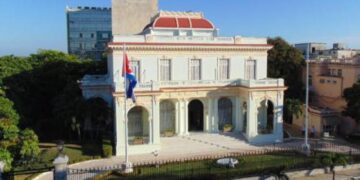 Cuba acusa a República Dominicana de «plegarse» a EE.UU. por la expulsión de sus diplomáticos