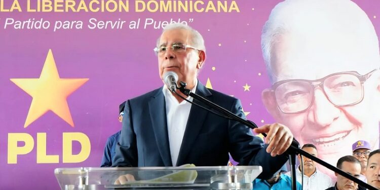 Expresidente Danilo Medina afirma que el Gobierno del PRM le sale demasiado caro al pueblo dominicano