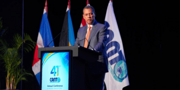 Guido Gómez destaca la conectividad digital como clave para la competitividad del Caribe en Canto 2026