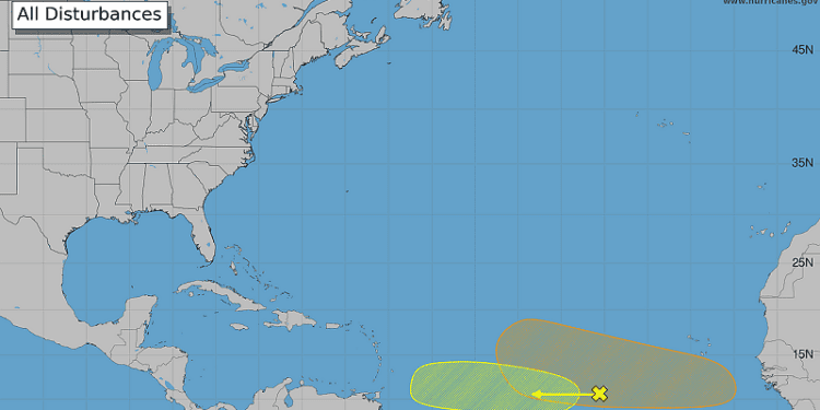 Onda tropical provoca aguaceros y tormentas eléctricas en las Islas de Cabo Verde