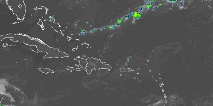 Onda tropical y vaguada generarán aguaceros, tronadas y ráfagas de viento