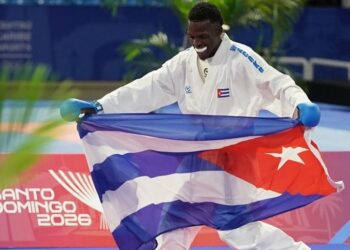 Cubano Lousbel Velázquez se adueña del metal dorado en el karate