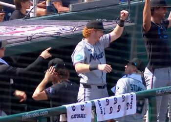 Bambinazo de López pone el broche a un noveno decisivo de seis carreras de Marlins