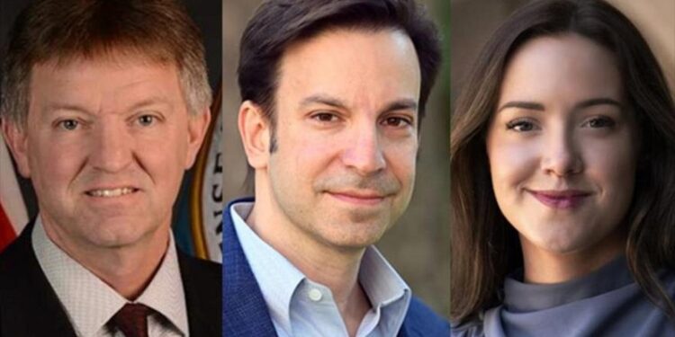 Periodistas despedidos por crisis del Lincoln demandan al Pentágono