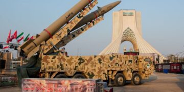 «El agresor será castigado»: Irán promete venganza tras el ataque de EE.UU. contra una isla iraní