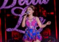 El video que indigna a Perú: Cantante denuncia al director de su orquesta por tocamientos obscenos