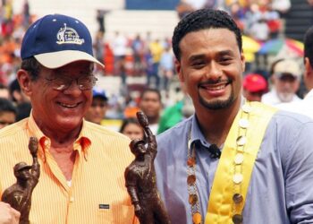 El Premio Luis Aparicio llega a Cooperstown de la mano de Johan Santana