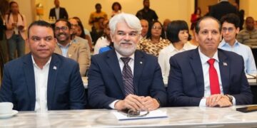 Ministerio de Salud y el SNS fortalecen atención prenatal