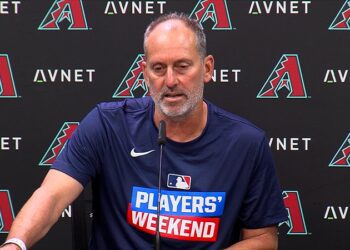 Marte toma prácticas de bateo; regresaría a D-backs la próxima semana
