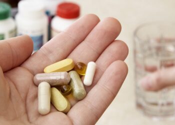 El déficit de esta vitamina en el cuerpo puede elevar el riesgo de tres cánceres