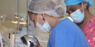 Salud Pública reporta reducción en mortalidad materna e infantil 