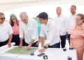 Presidente Abinader supervisa avances del alcantarillado sanitario de Licey al Medio