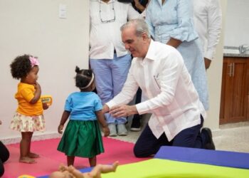 Presidente Abinader inaugura Caipi República de Colombia