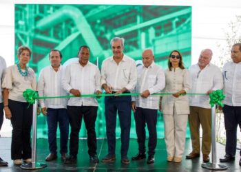 Presidente Abinader inaugura planta de valorización de residuos en Puerto Plata que generará más de mil empleos