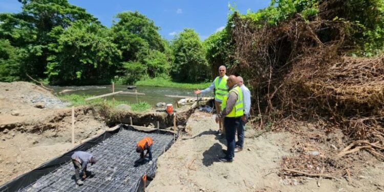 Inapa inicia ampliación del acueducto múltiple Baitoa-Taveras