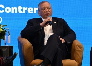 Leonardo Aguilera asevera que cumplimiento y negocio deben avanzar juntos en el sistema financiero