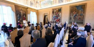 El Papa: Promover una formación para la vida pública al servicio del bien común