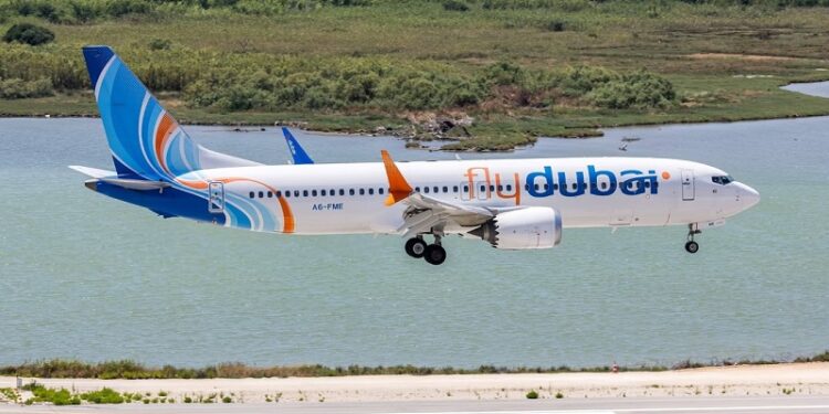 Reportes: El piloto que intentó secuestrar el avión de Flydubai planeaba llevar a cabo un ataque similar al del 11-S