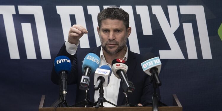 «Debe pagar»: el llamado de un ministro israelí tras el presunto atentado en el vuelo de Flydubai
