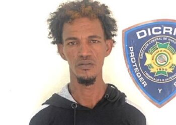 Policía persigue a “Hansel Boca Negra”, hirió a dos agentes en Sabana Perdida