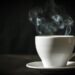 El peligro oculto en una taza de té o café muy caliente