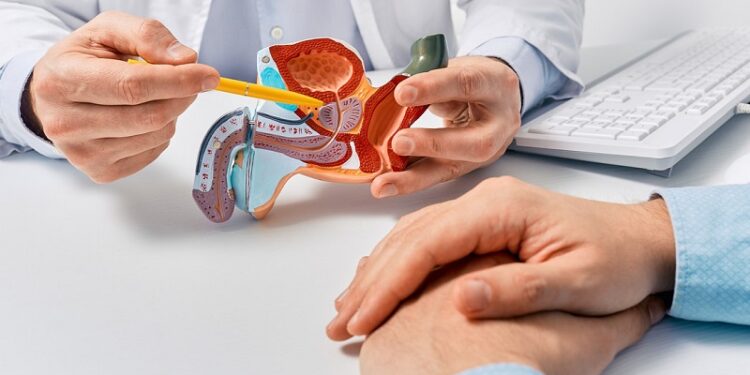 Hallan nuevas pistas clave sobre el cáncer más común entre los hombres