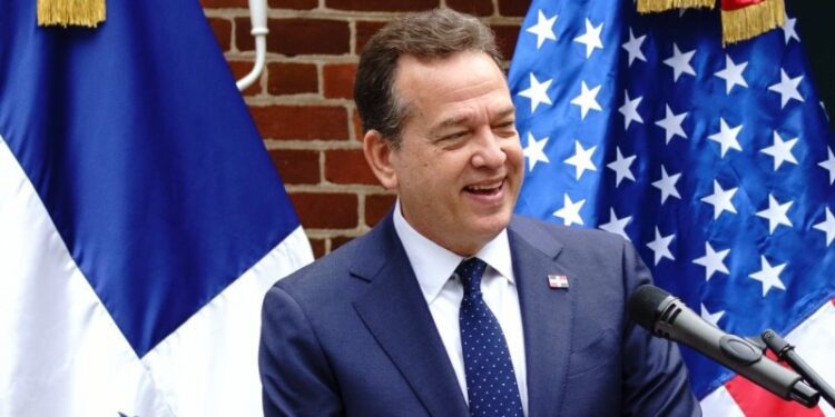 Canciller Bisonó desarrolla en Washington agenda de alto nivel sobre cooperación bilateral