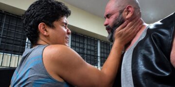 Joven luchador con autismo que se convirtió en ejemplo de superación sorprende con inesperado giro en su carrera