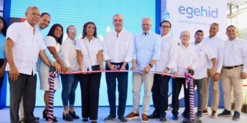 Presidente Abinader entrega carretera El Rubio–Los Corocitos