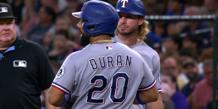 Ezequiel Durán aporta un valor único como utility de lujo en los Rangers