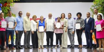 Promipyme entrega RD$180 millones en créditos a 900 emprendedores de Santo Domingo Norte