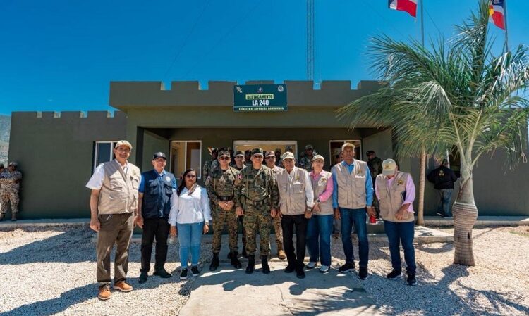 Gobierno inicia construcción de 14.5 kilómetros de verja perimetral fronteriza en Jimaní