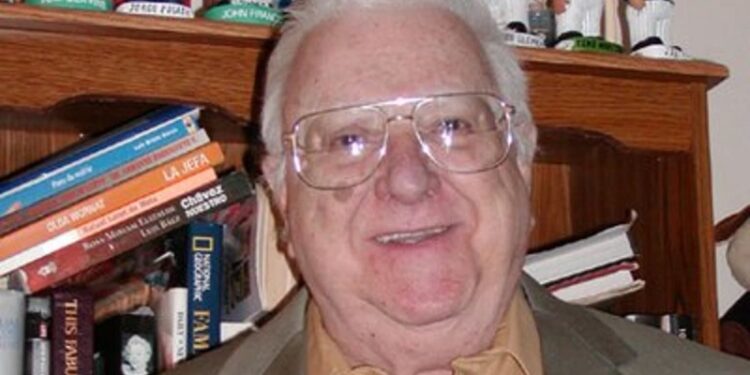 Fallece ‘Juan Vené’ a los 97 años, ícono del periodismo deportivo venezolano