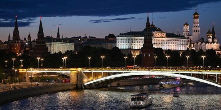 El Kremlin reacciona a las sanciones «infernales» de EE.UU. contra Rusia