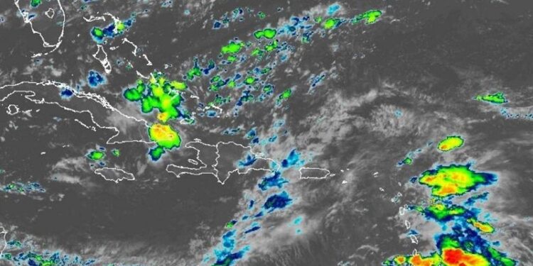 Pronostica el INDOMET tormentas eléctricas y aguaceros en la tarde