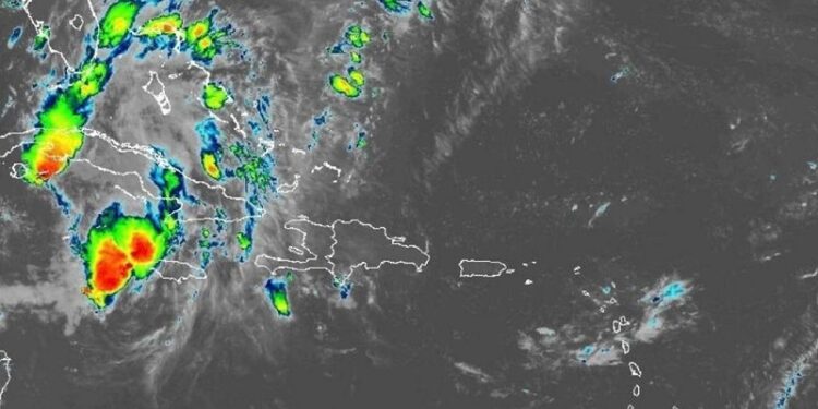 Vaguada causará aguaceros con tronadas en la tarde hacia zonas puntuales del interior del país