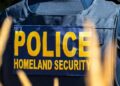 Agente de ICE que disparó a migrante enfrenta cargos: la historia que remece a la comunidad latina
