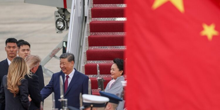 Trump recibe personalmente a Xi y rompe una tradición de 60 años