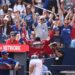 ¡Por fin en casa! Vladdy conecta su primer jonrón del 2026 en Toronto